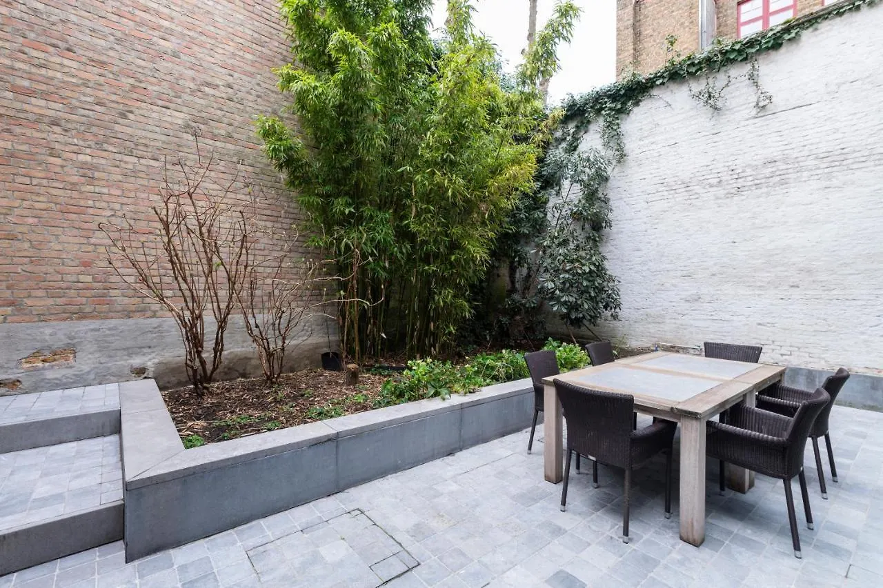 Dukes' Apartments Grand Place - By Dukes' Hotel Collection Bruges Belgio